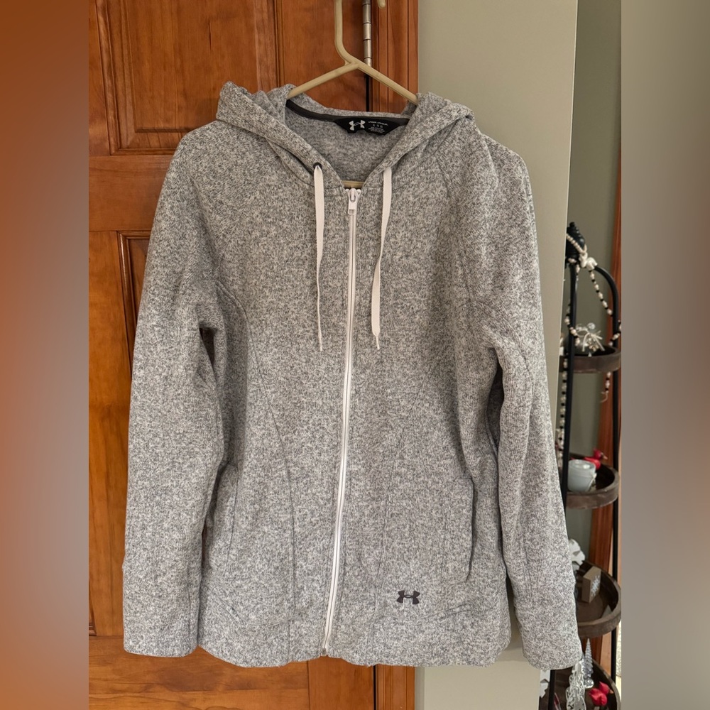 Under armour sweater jacket Women’s XL